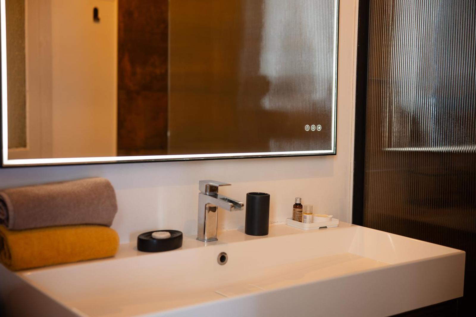 Casa Roma Montpellier Bed&Breakfast Chambres D Hote Bagian luar foto